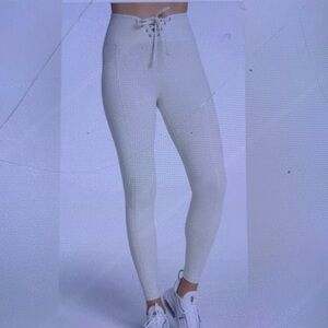 YEAR OF OURS | *NWT | WORKOUT LEGGINGS | XL